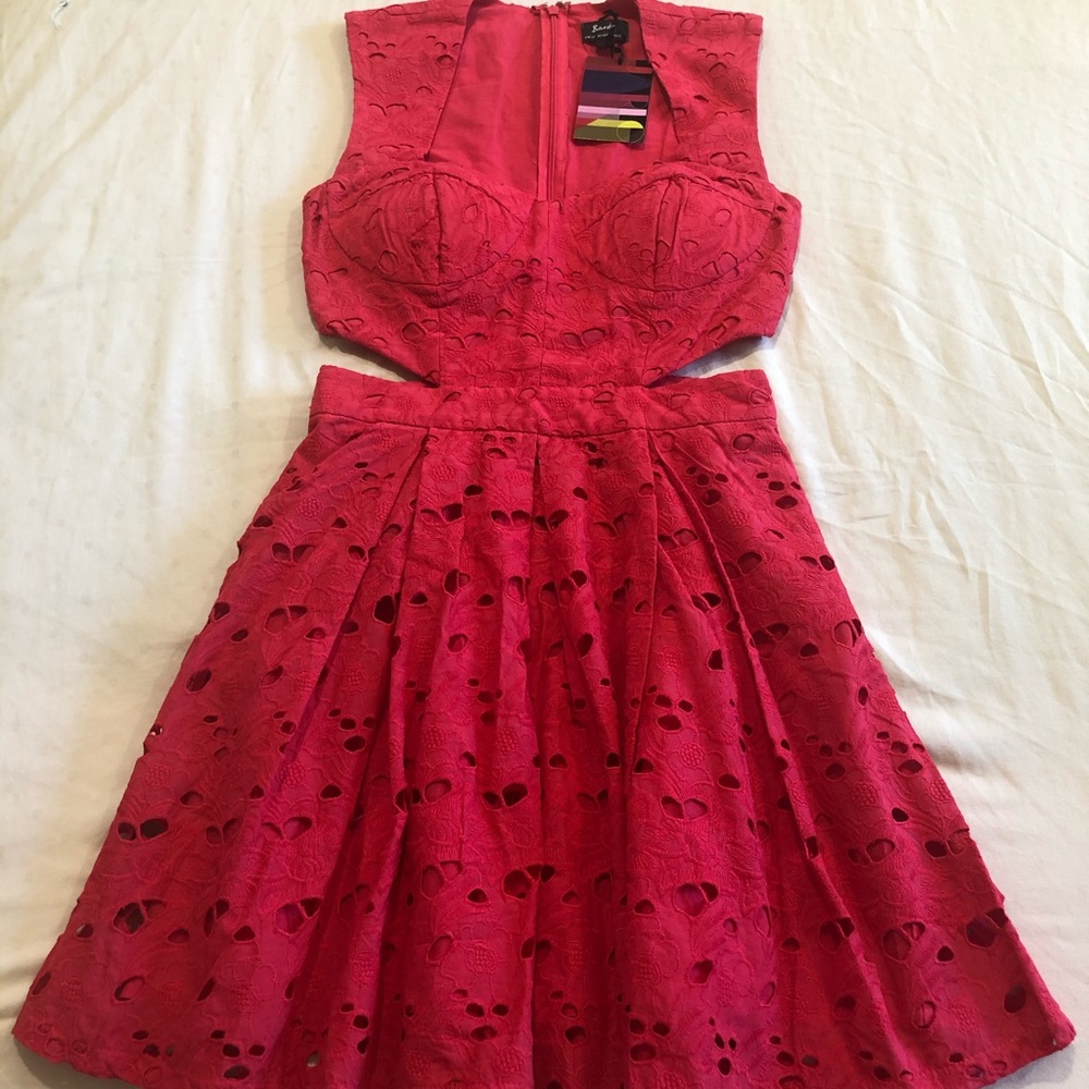 ❤️BNWT❤️ BARDOT & JARLO Broiderie corset dress 4